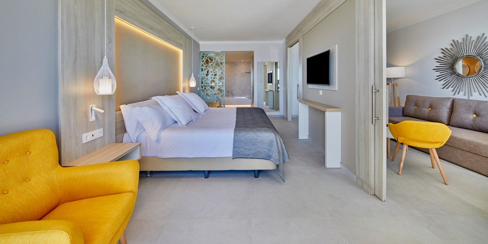 Family room at Fantasia Bahia Principe