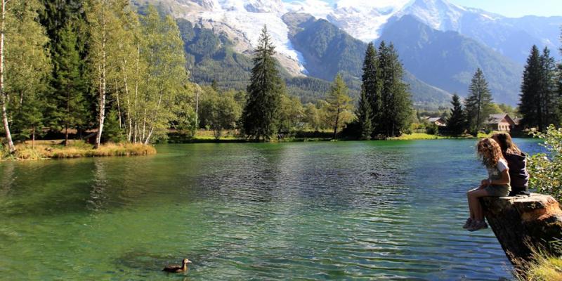 Summer on the lake at Chamonix. Summer on the lake at Chamonix.© OT Chamonix - Monica DALMASSO.