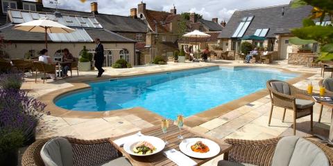 Pool at the hotel © Feversham Arms.