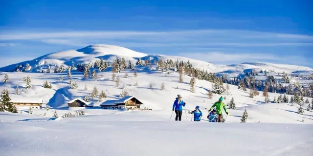 Skiing in the Dolomites of northern Italy © @southtyrolUK.